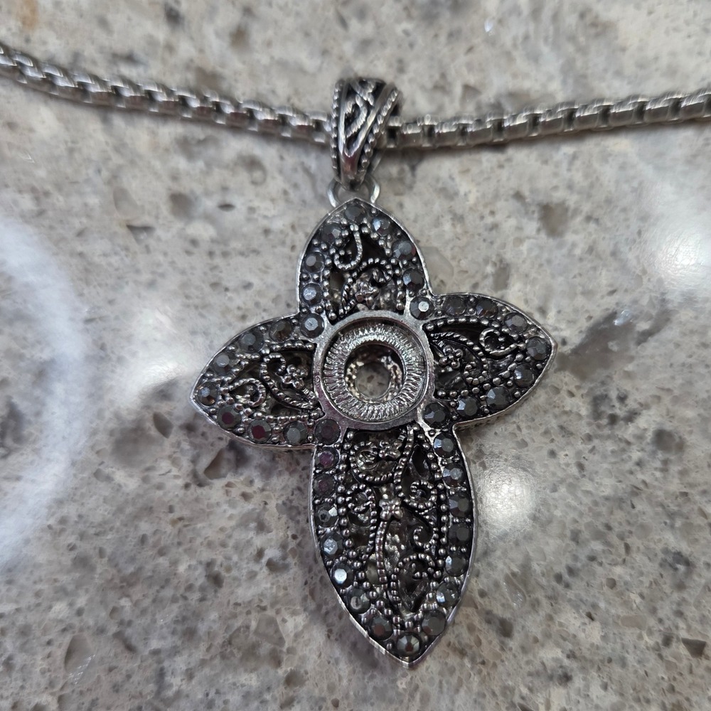 Silver Tone Cross Pendant Necklace Rhinestone Religious Jewelry‎ Women